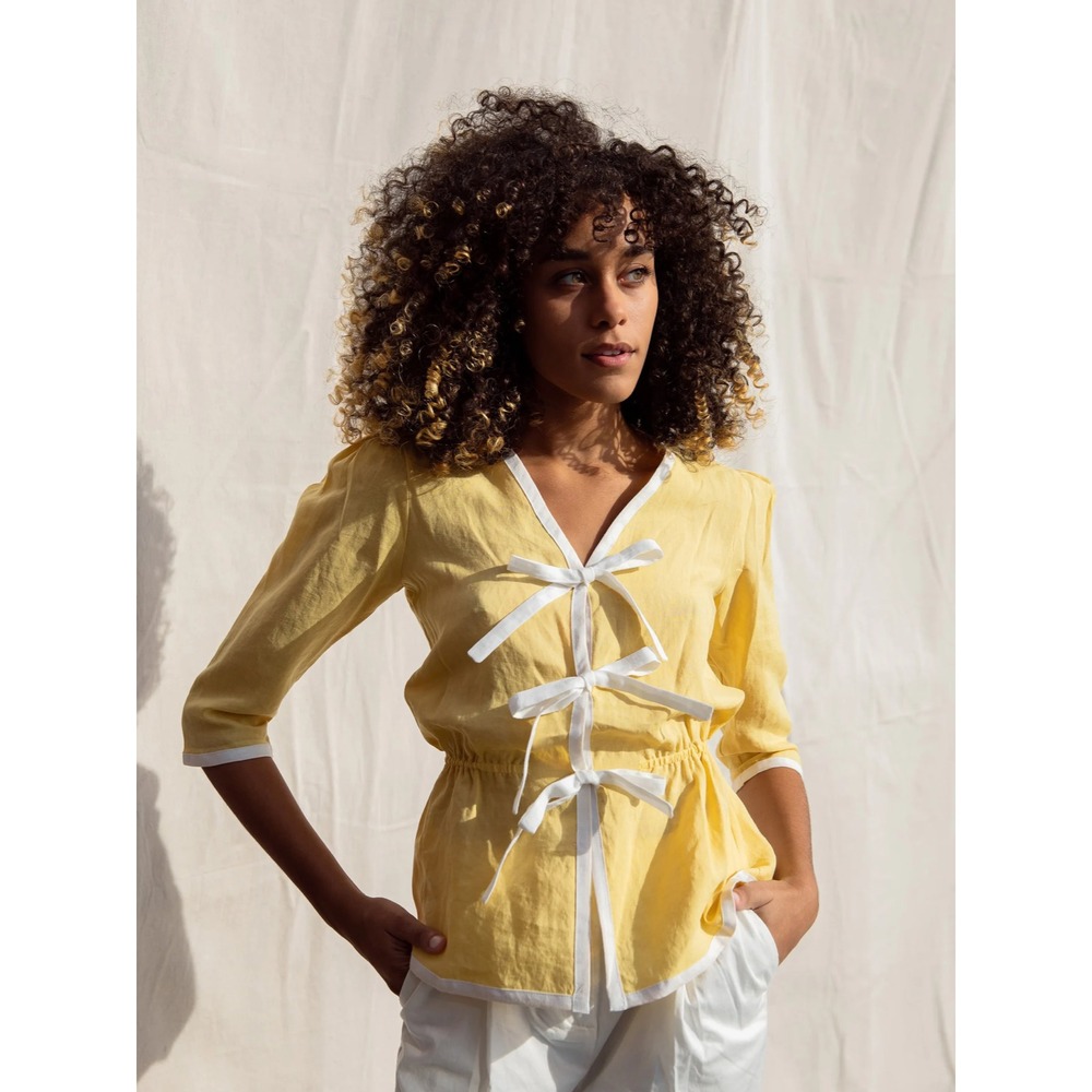 ONIRIK Women's Sylvie Blouse Size XS 100% Linen Bow Tie Front Butter Yellow